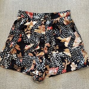 Top Shop Floral Shorts - size 2